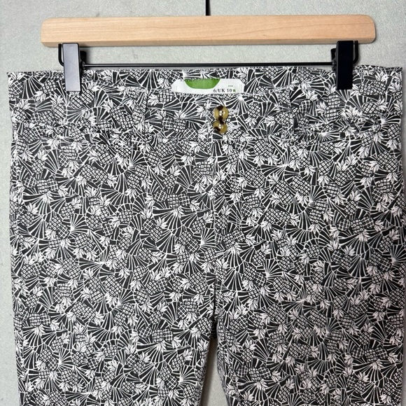 By Anthropologie Women’s Bowery Ankle Crop Pants Black White Pineapple Print 10R - Picture 3 of 11
